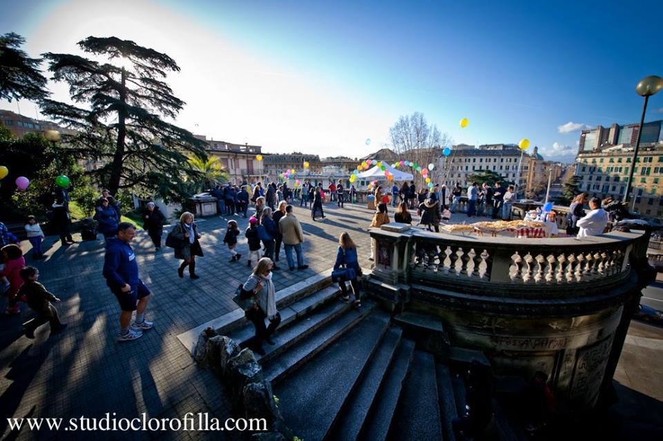 Il gruppo #riprendiamocigenova fa rivivere Scalinata Borghese