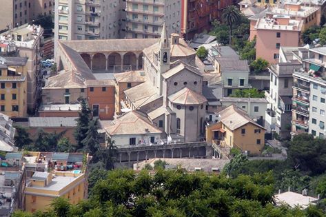 Certosa, crolla una parte del chiostro della chiesa di San Bartolomeo